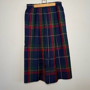Pendleton Plaid 100% Wool Pleated Skirt Navy Green Red | 12